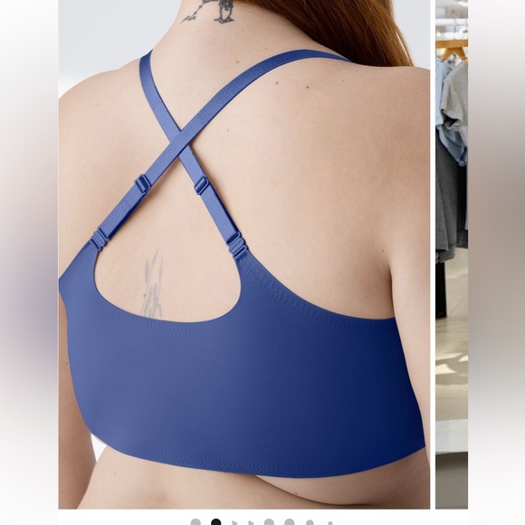 True & Co NEW M size Body Triangle Convertible strap Bralette - Picture 2 of 8